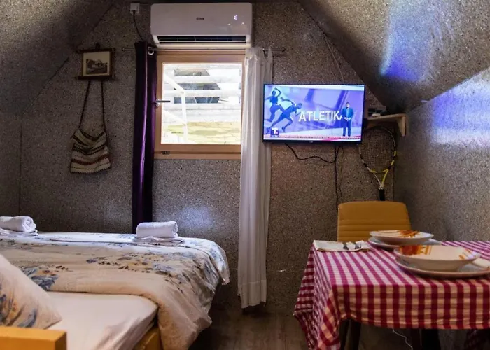 Kucice Paradiso Κάμπινγκ